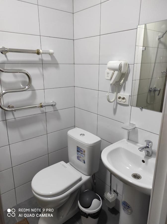 Жомарт Hotell Aktobe Eksteriør bilde