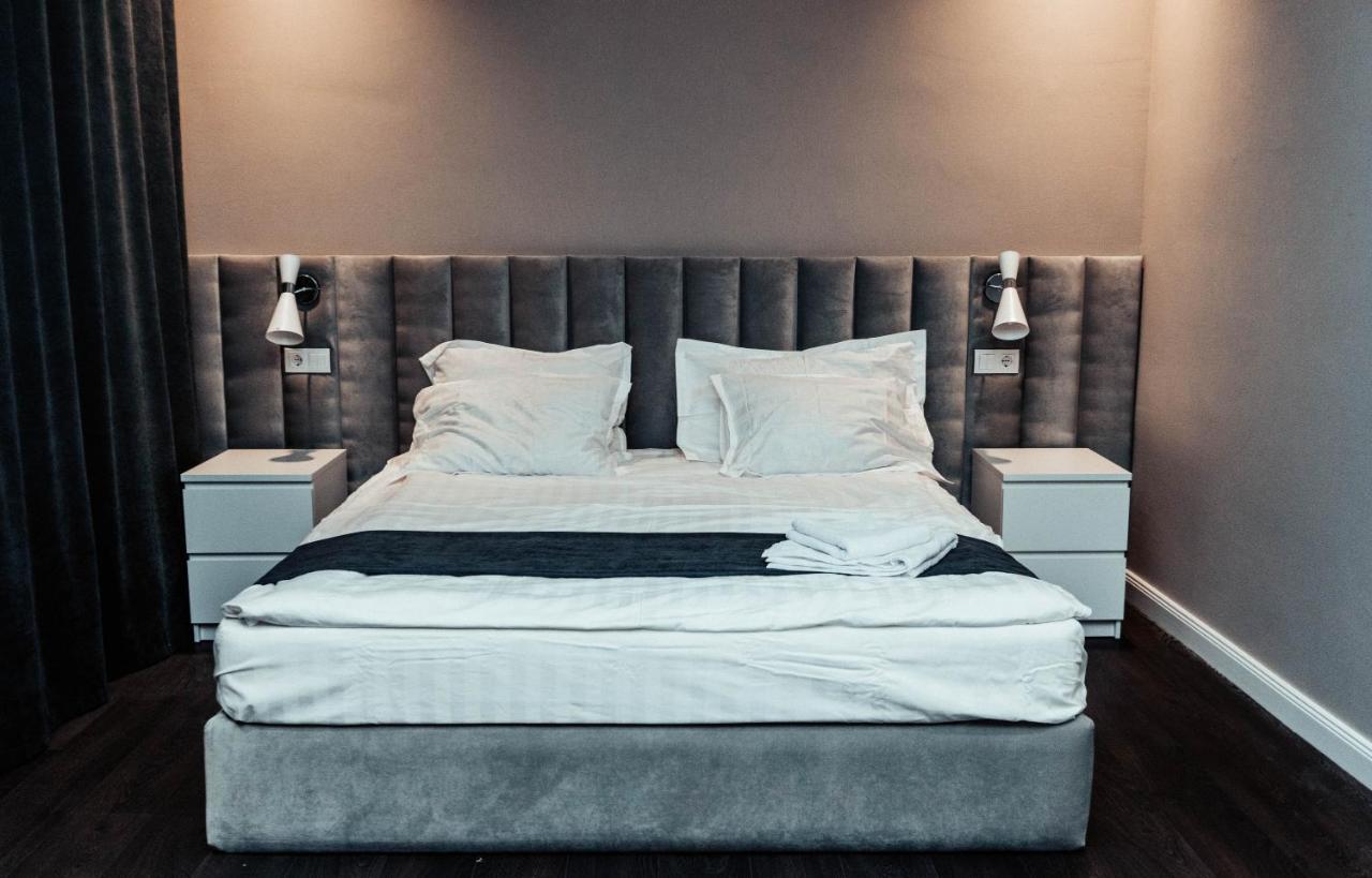 Жомарт Hotell Aktobe Eksteriør bilde