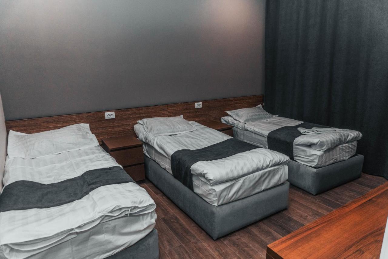 Жомарт Hotell Aktobe Eksteriør bilde