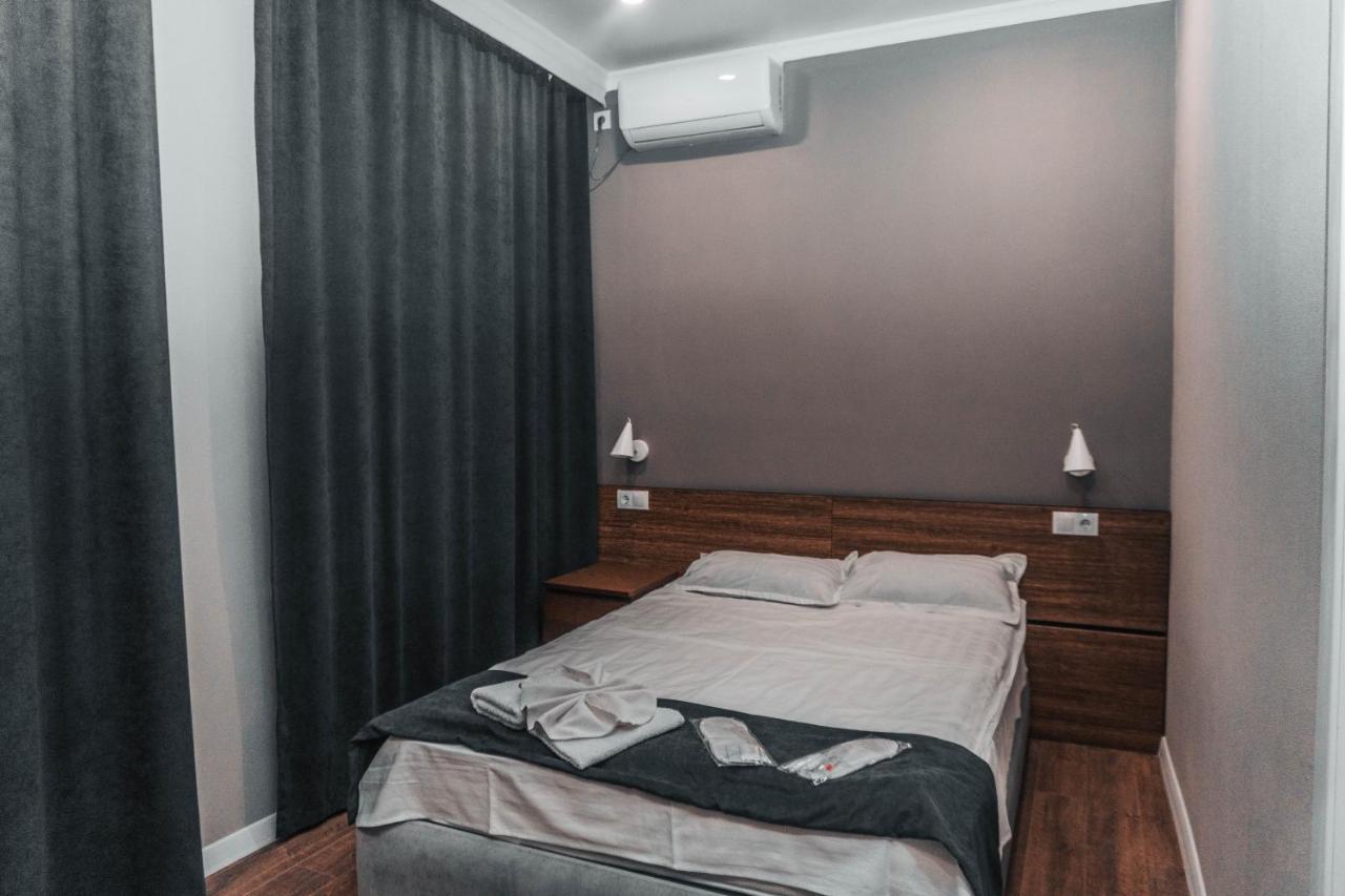 Жомарт Hotell Aktobe Eksteriør bilde